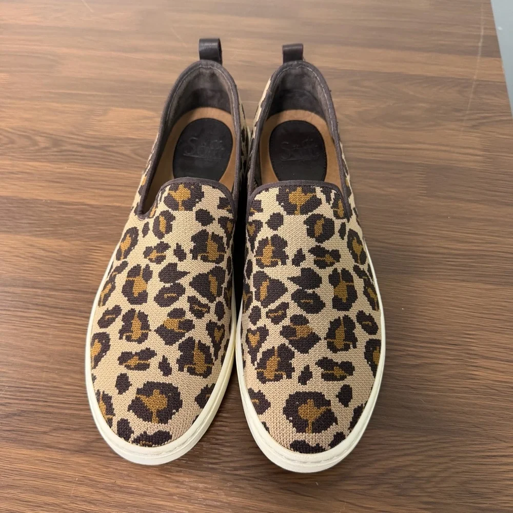 Sofft Somers Slip-On Knit‎ Sneakers Leopard Print Sz 10